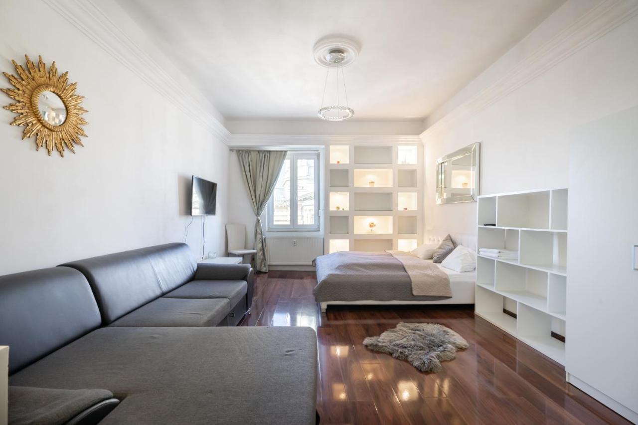 Basilica And Castle View Luxury Suite, Free Parking Reservation Needed بودابست المظهر الخارجي الصورة
